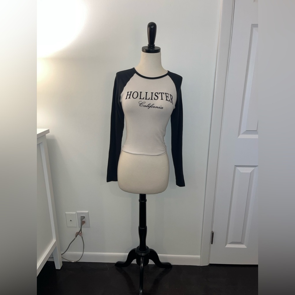 Hollister Black and White Longsleeve Top